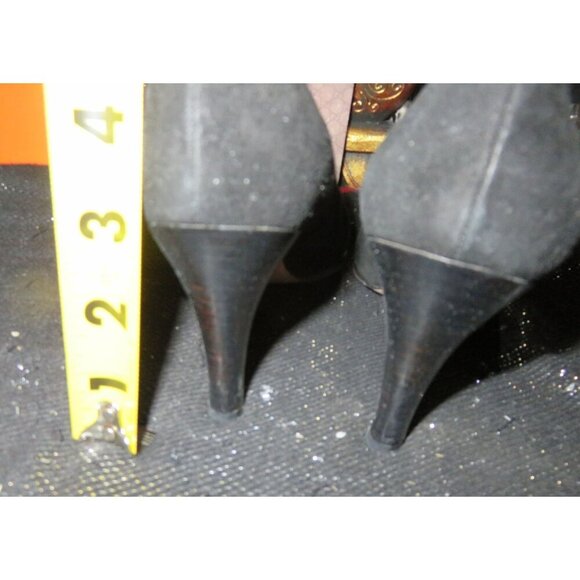 Calvin Klein Suede Leather Pointed Toe Pumps size 6 in Classic Black - Picture 4 of 11